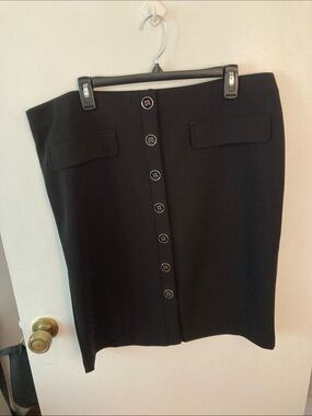 Black Button-Front Pencil Skirt with Flap Pockets
